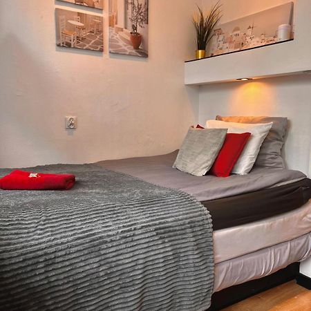 Petit 1 Bed Room Condo Warszawa Center Esterno foto